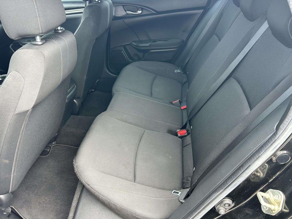 Honda Civic Hatchback LX CVT 2017