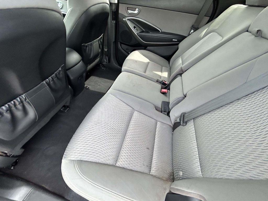 Hyundai Santa Fe SE 3.3L Auto 2017