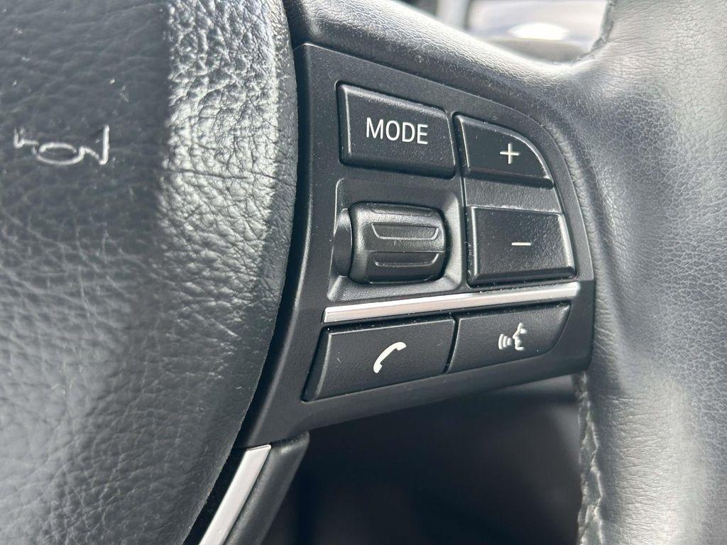 BMW 5 Series 4dr Sdn 535i RWD 2014