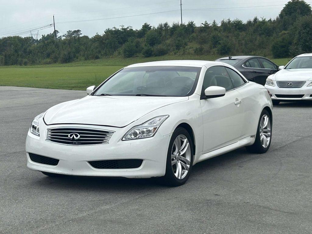 Infiniti G37 Convertible 2dr Base 2009