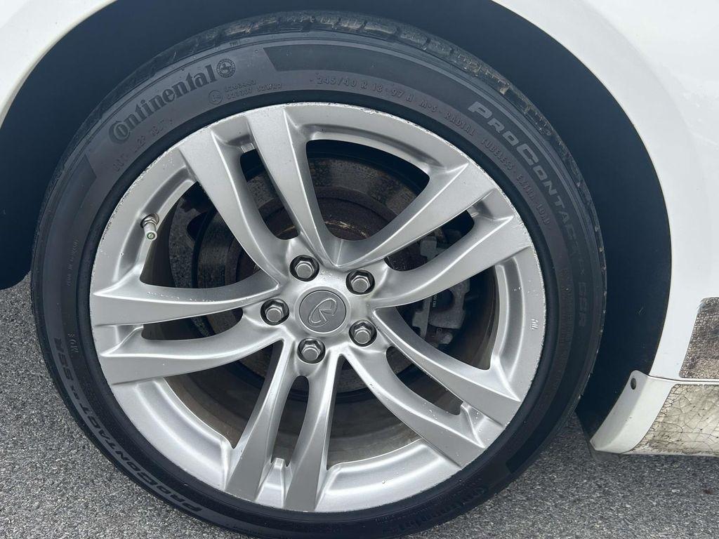 Infiniti G37 Convertible 2dr Base 2009