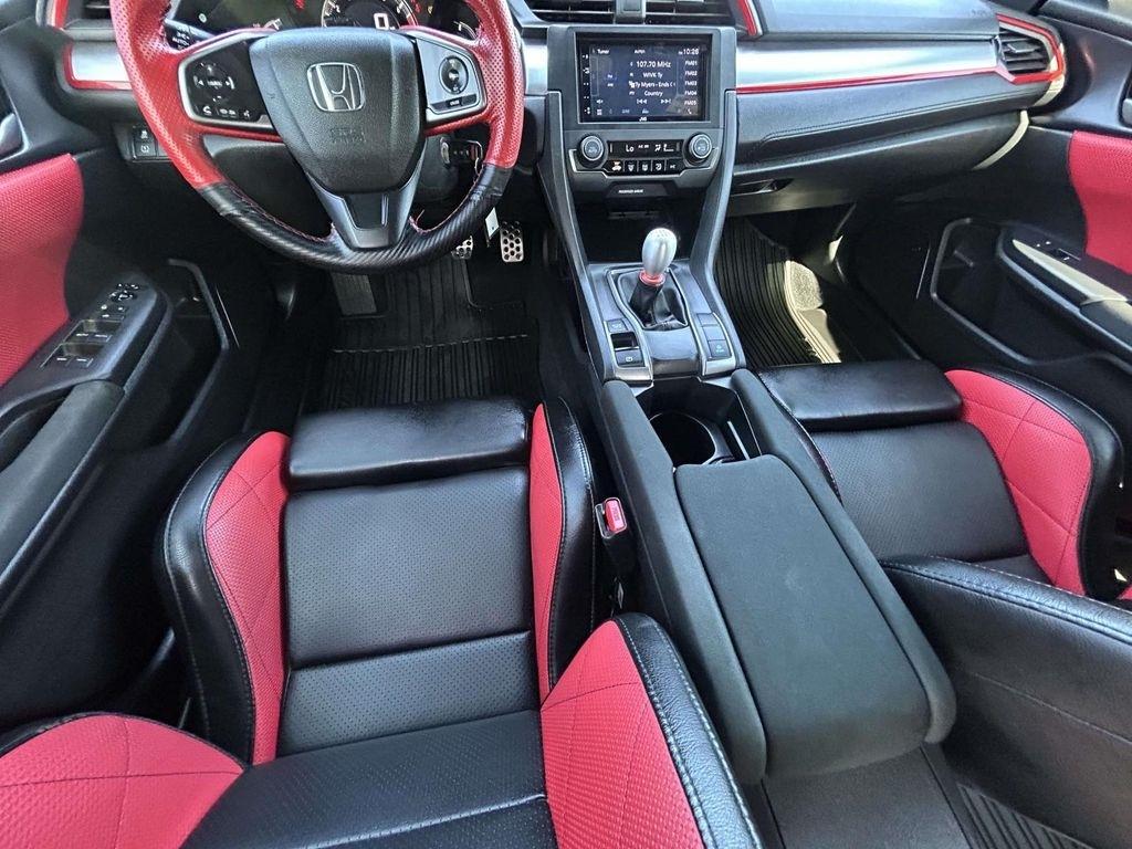 Honda Civic Hatchback LX Manual 2018