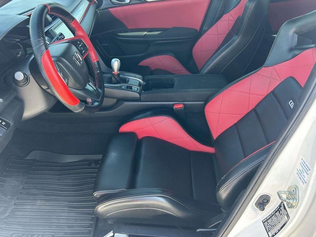 Honda Civic Hatchback LX Manual 2018
