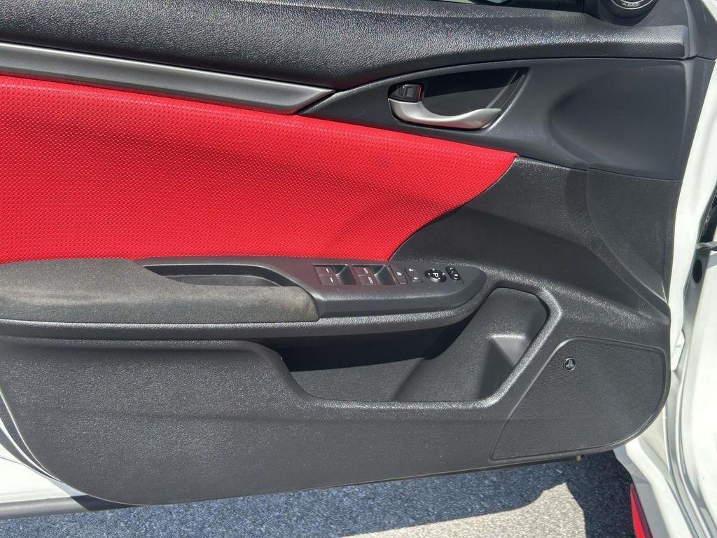 Honda Civic Hatchback LX Manual 2018
