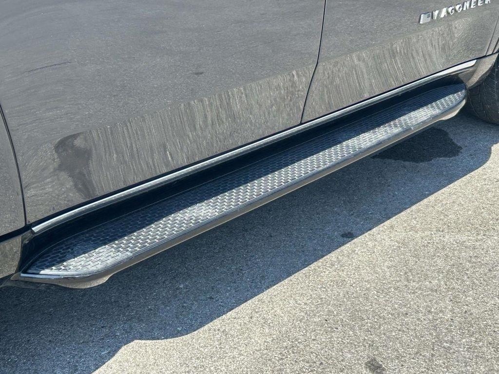 Jeep Wagoneer L Series II 4x2 *Ltd Avail* 2024