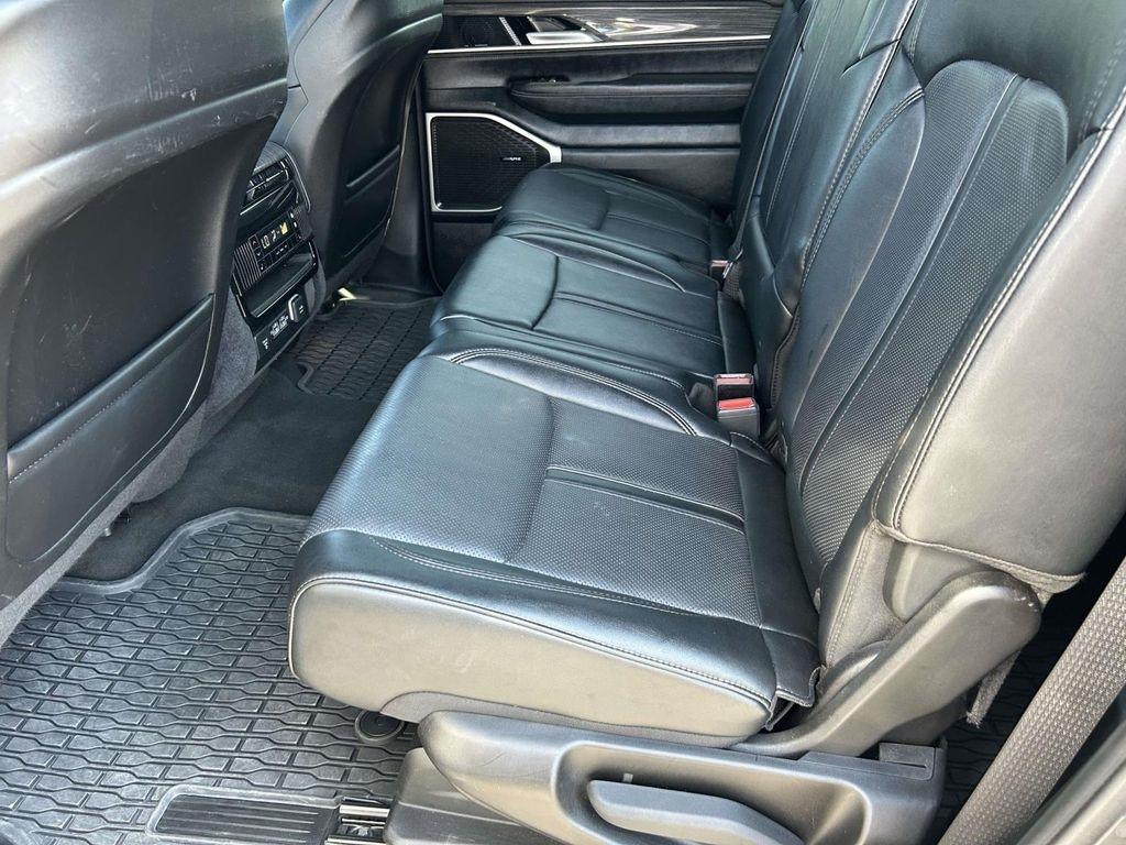Jeep Wagoneer L Series II 4x2 *Ltd Avail* 2024