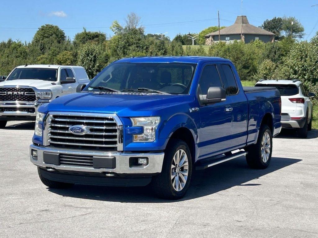 Ford F-150 4WD SuperCab 163" Lariat w/HD Payload Pkg 2015