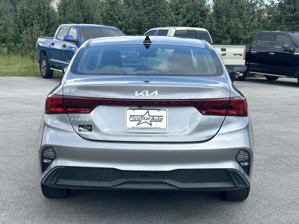 Kia Forte LXS IVT 2024
