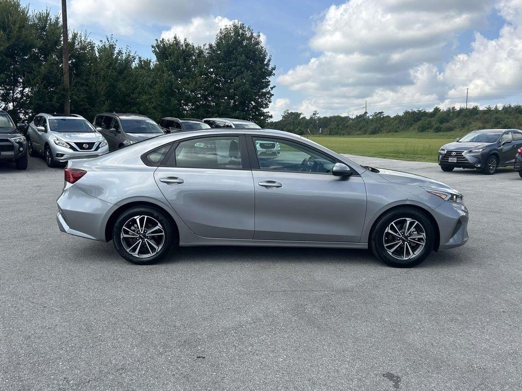 Kia Forte LXS IVT 2024