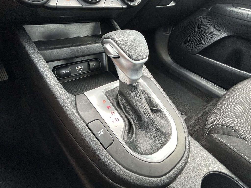Kia Forte LXS IVT 2024