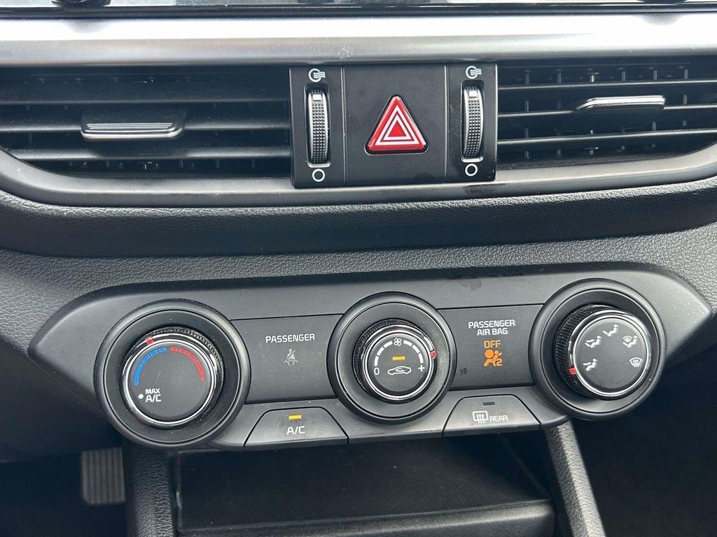 Kia Forte LXS IVT 2024