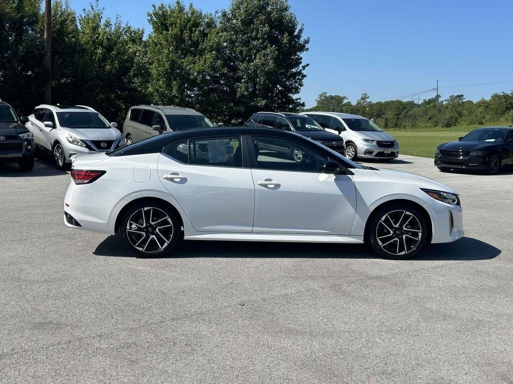 Nissan Sentra SR CVT 2025