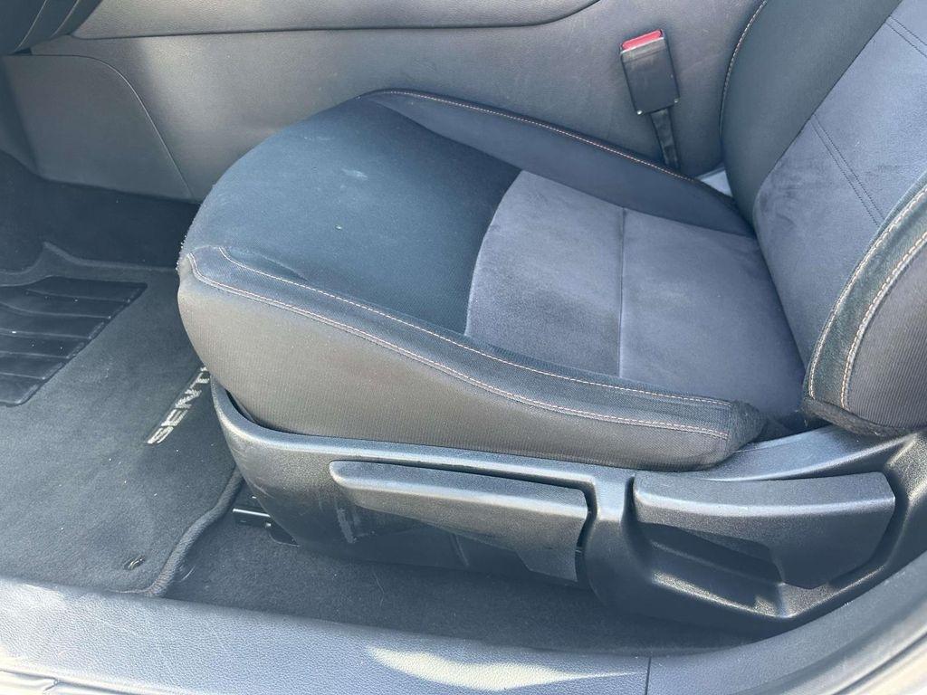 Nissan Sentra SR CVT 2025