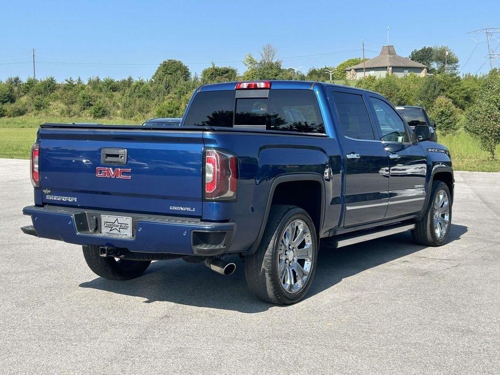 GMC Sierra 1500 4WD Crew Cab 143.5" Denali 2017