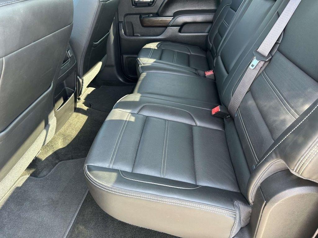 GMC Sierra 1500 4WD Crew Cab 143.5" Denali 2017