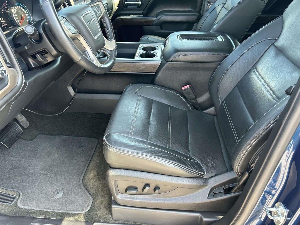 GMC Sierra 1500 4WD Crew Cab 143.5" Denali 2017
