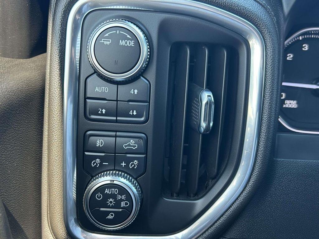 GMC Sierra 1500 4WD Crew Cab 147" SLT 2021