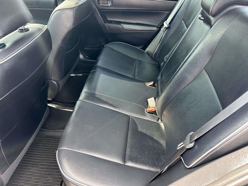 Toyota Corolla XLE CVT (Natl) 2018