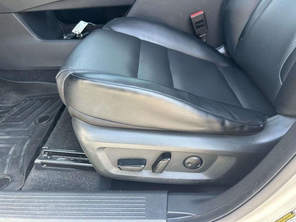 Nissan Rogue FWD SV 2021