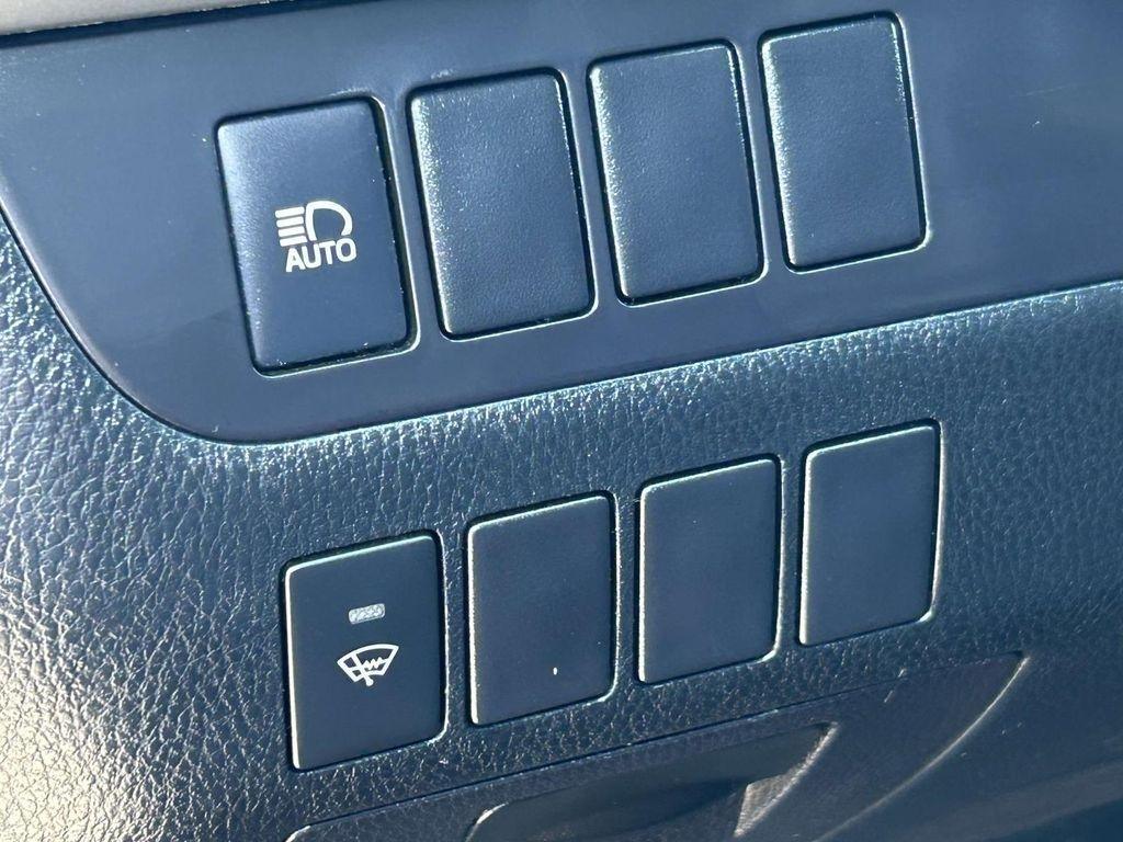 Toyota Highlander LE V6 AWD (Natl) 2017