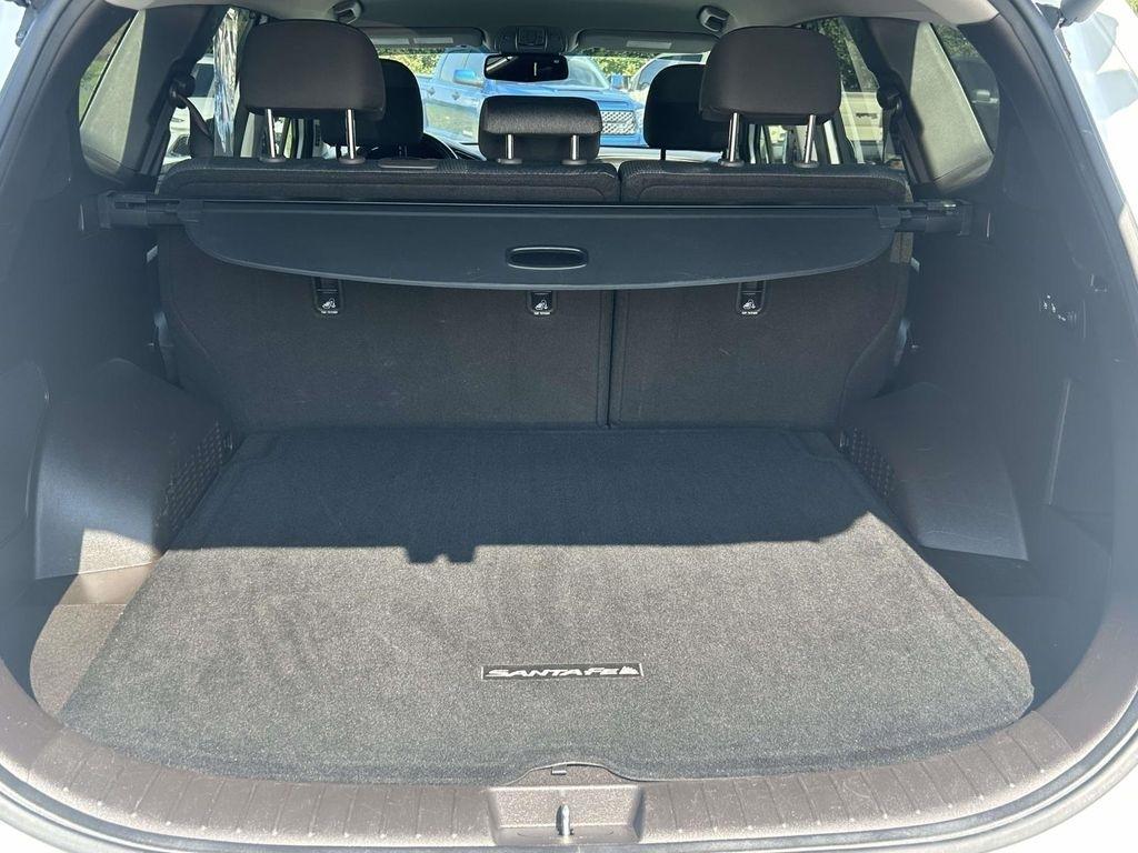 Hyundai Santa Fe SEL 2.4L Auto FWD 2020