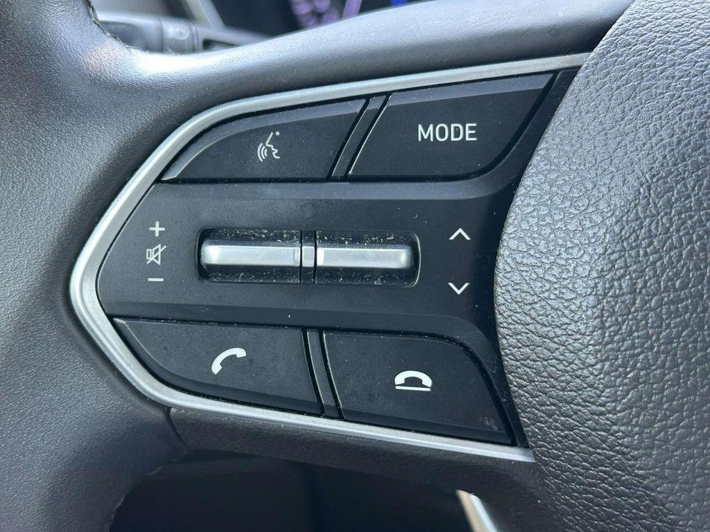 Hyundai Santa Fe SEL 2.4L Auto FWD 2020