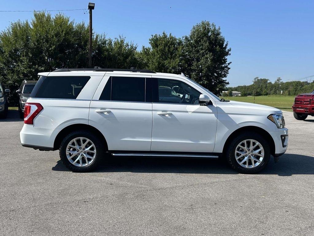 Ford Expedition XLT 4x4 2021