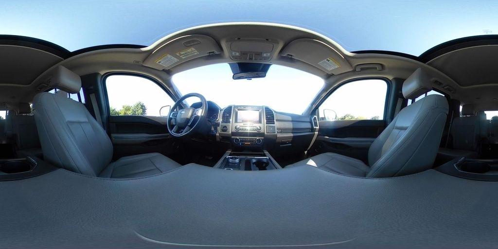 Ford Expedition XLT 4x4 2021