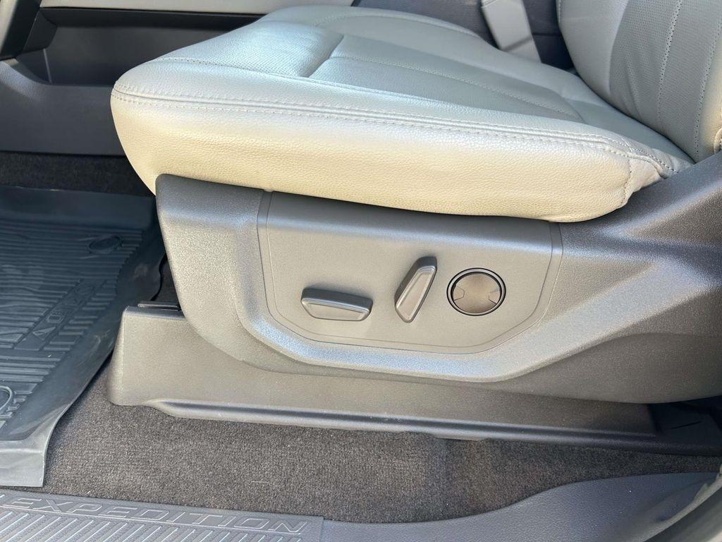 Ford Expedition XLT 4x4 2021