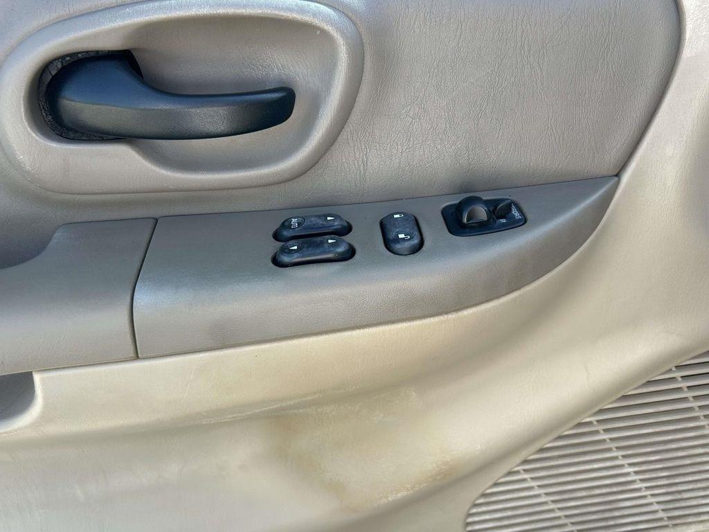 Ford F-150 Reg Cab 120" XLT 2003