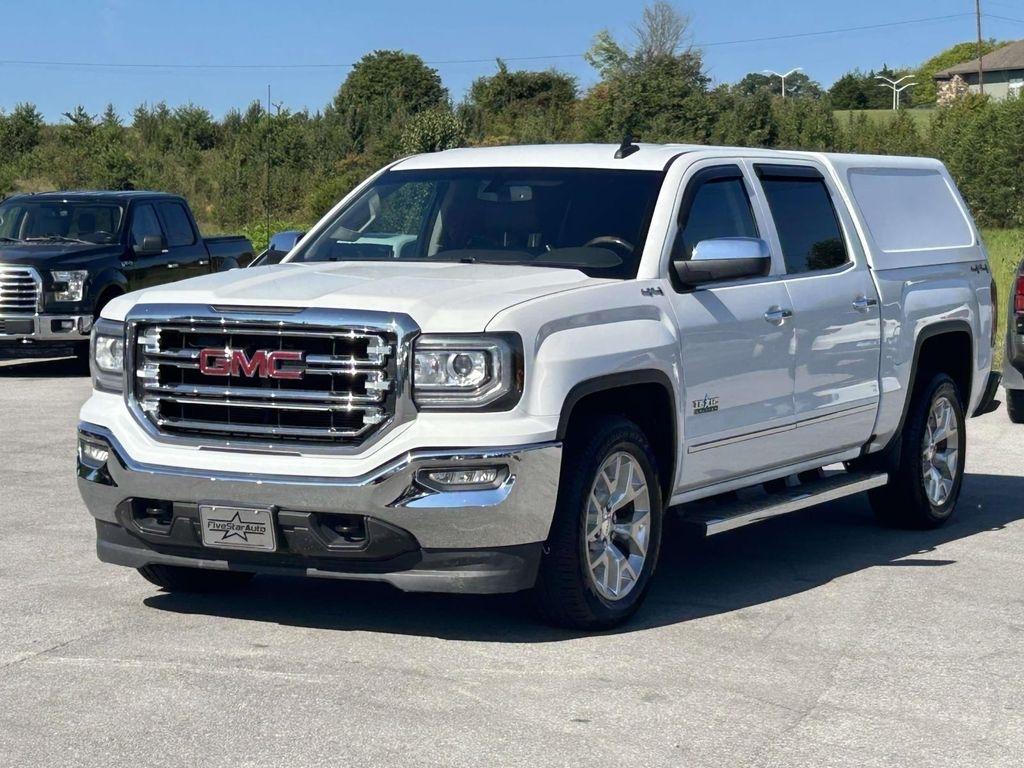 GMC Sierra 1500 4WD Crew Cab 143.5" SLT 2017