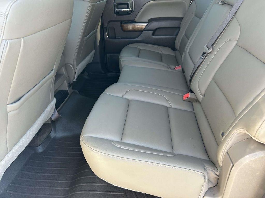 GMC Sierra 1500 4WD Crew Cab 143.5" SLT 2017