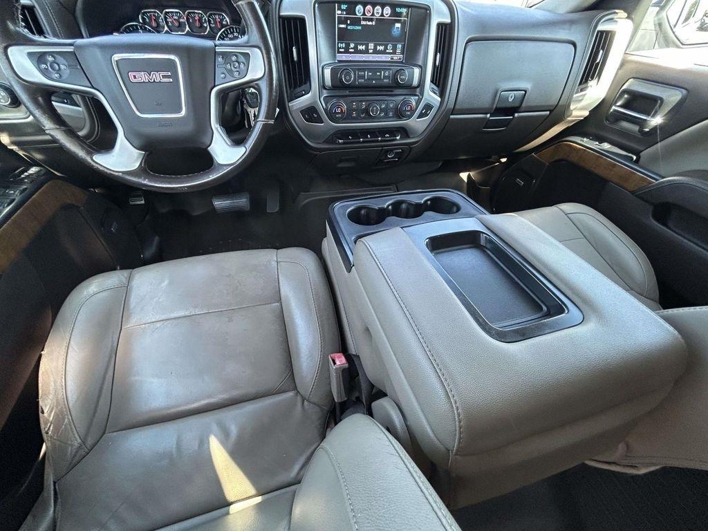 GMC Sierra 1500 4WD Crew Cab 143.5" SLT 2017