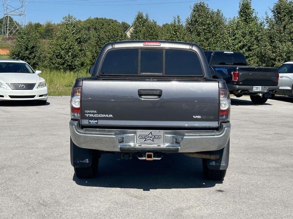 Toyota Tacoma 4WD Double Cab V6 MT (Natl) 2013