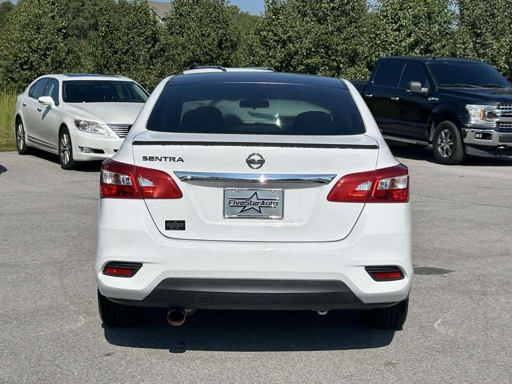 Nissan Sentra S CVT 2017