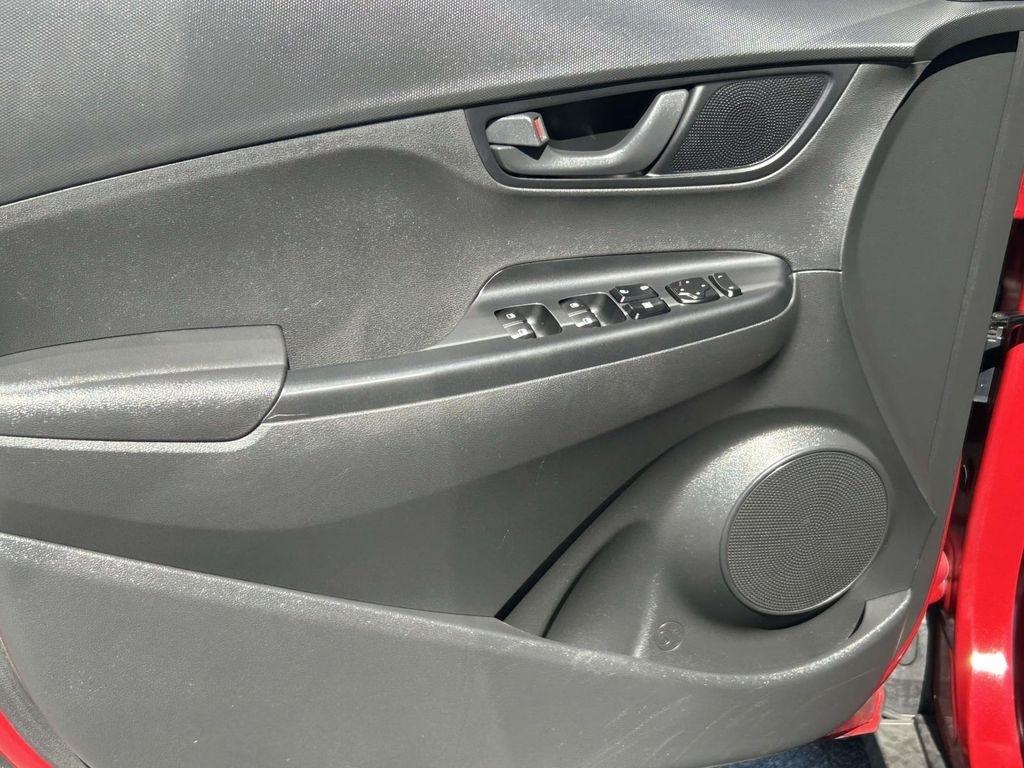 Hyundai Kona SE Auto FWD 2019