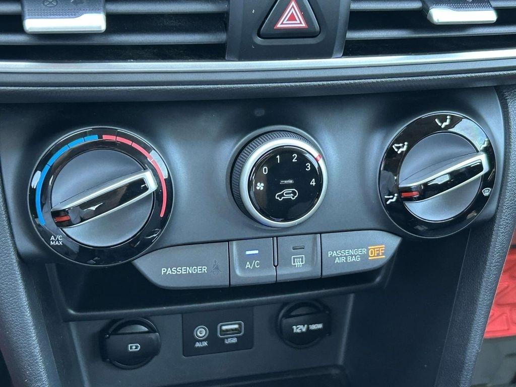 Hyundai Kona SE Auto FWD 2019
