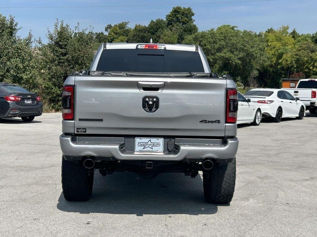 RAM 1500 Big Horn 4x4 Crew Cab 5'7" Box 2020