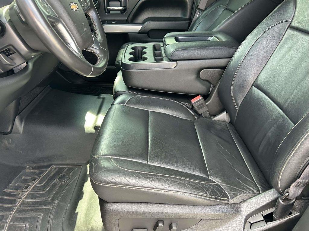 Chevrolet Silverado 1500 4WD Crew Cab 143.5" LT w/2LT 2017
