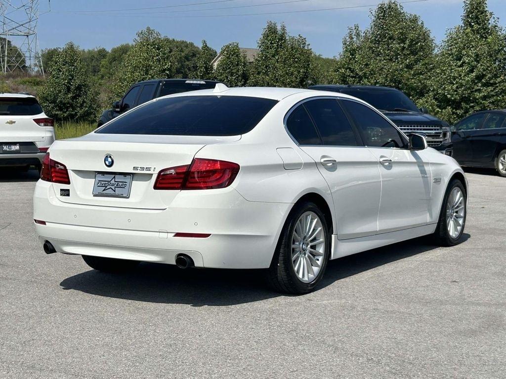 BMW 5 Series 4dr Sdn 535i RWD 2013