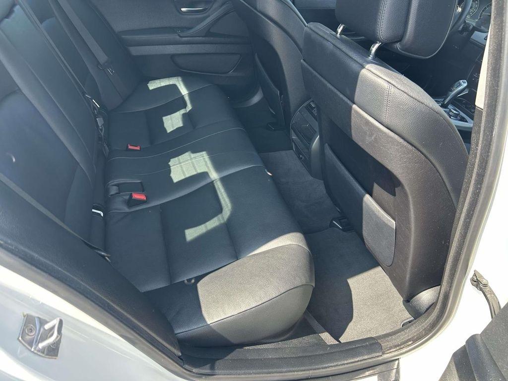 BMW 5 Series 4dr Sdn 535i RWD 2013