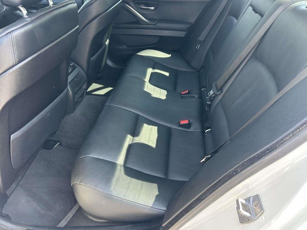 BMW 5 Series 4dr Sdn 535i RWD 2013