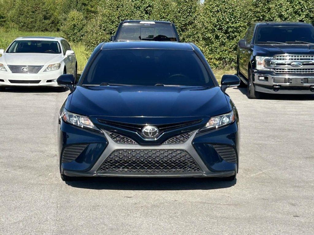 Toyota Camry XLE Auto (Natl) 2019