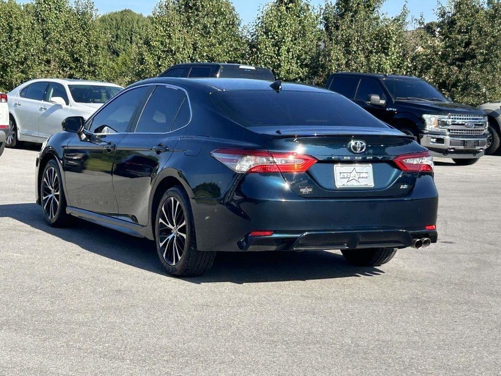 Toyota Camry XLE Auto (Natl) 2019