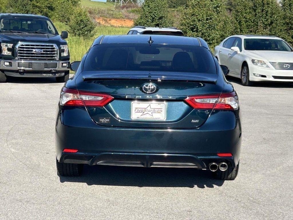 Toyota Camry XLE Auto (Natl) 2019