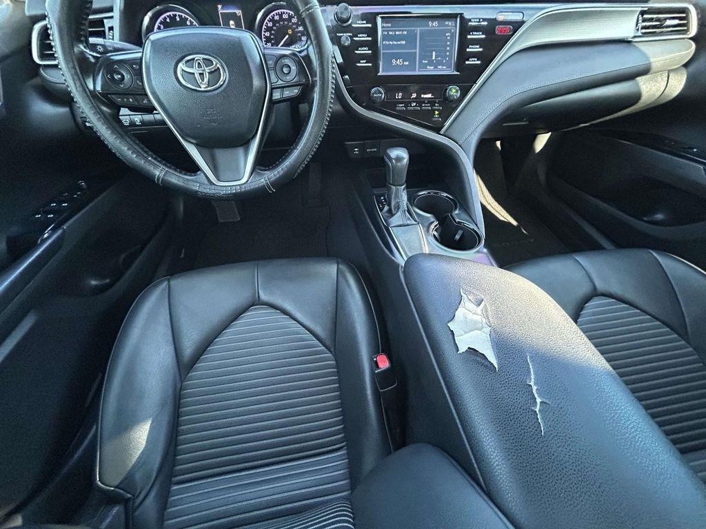 Toyota Camry XLE Auto (Natl) 2019