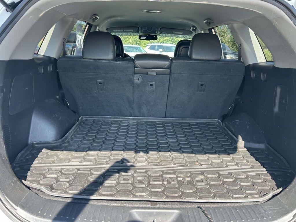 Kia Sorento 2WD 4dr I4 LX 2015