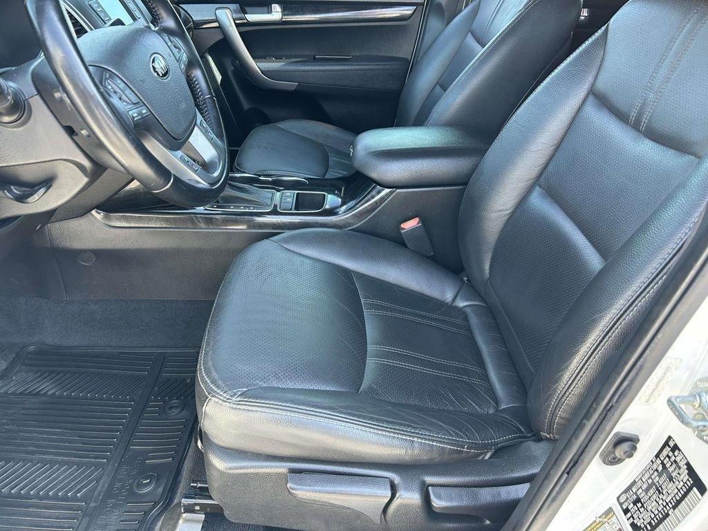 Kia Sorento 2WD 4dr I4 LX 2015