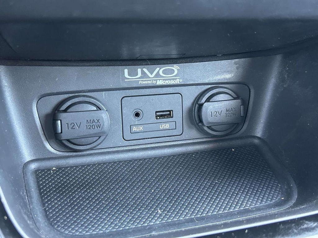 Kia Sorento 2WD 4dr I4 LX 2015