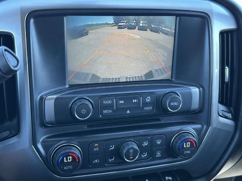 Chevrolet Silverado 1500 4WD Crew Cab 143.5" LT w/1LT 2015